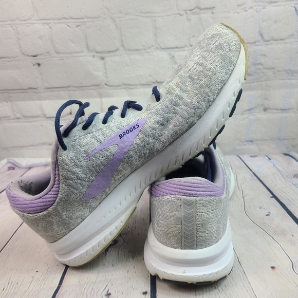 BROOKS LAUNCH 6 RUNNING SHOE - WOMEN'S size 10 - Picture 6 of 9